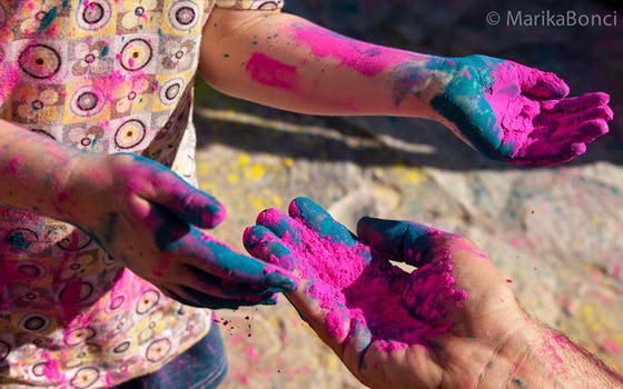 1444302509119904 onebigcolours2