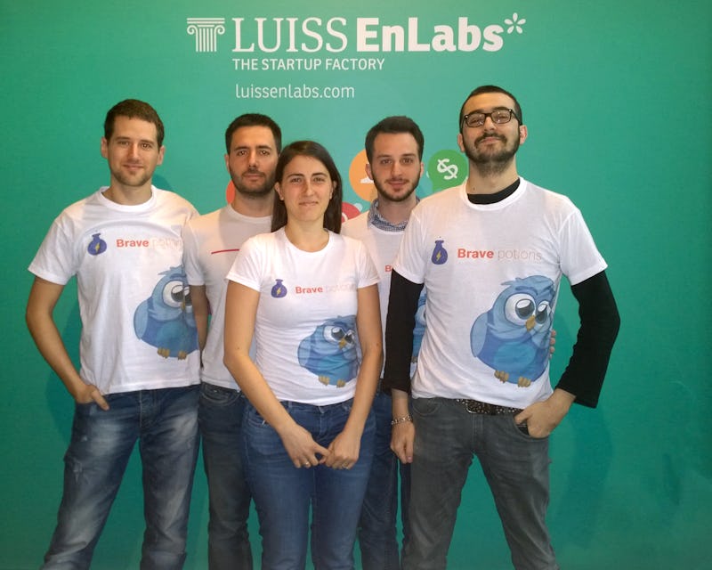 1487760251647693 foto team