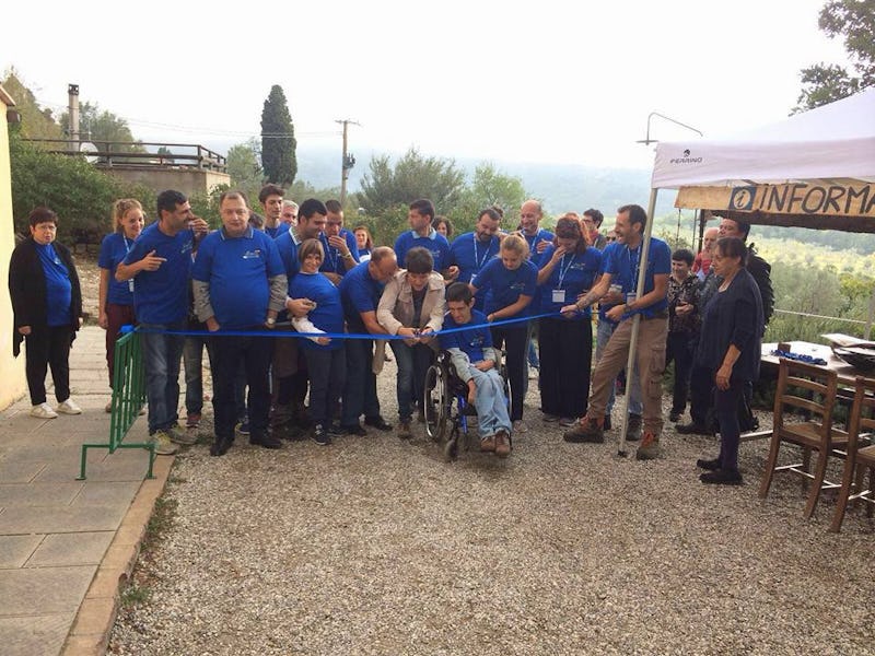 1488882004166075 taglio nastro