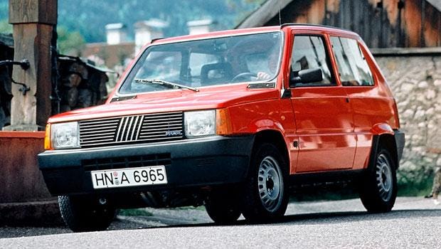 1494112351578605 fiat panda 30 anni 14051