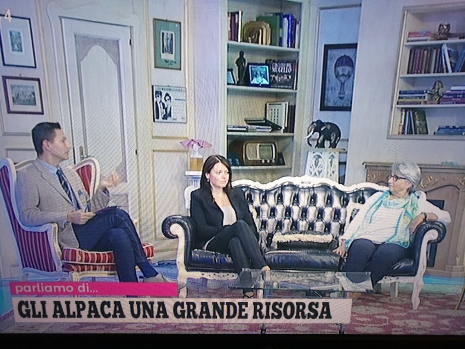 1507367455945135 salotto rtv38